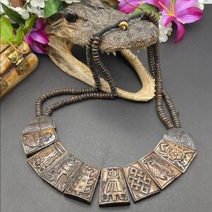 Yak bone necklace vintage A36